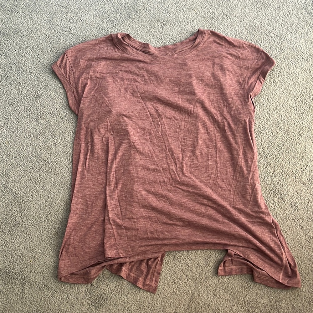 Lululemon open back tshirt